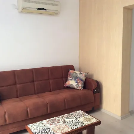 Bitez Lovely Small House With A Balcony And Garden Дом отдыха Бодрум